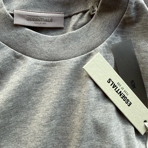 New Essentials Fear of God SS22 Dark Oatmeal Tee Sizes S, M, L - Picture 6 of 9